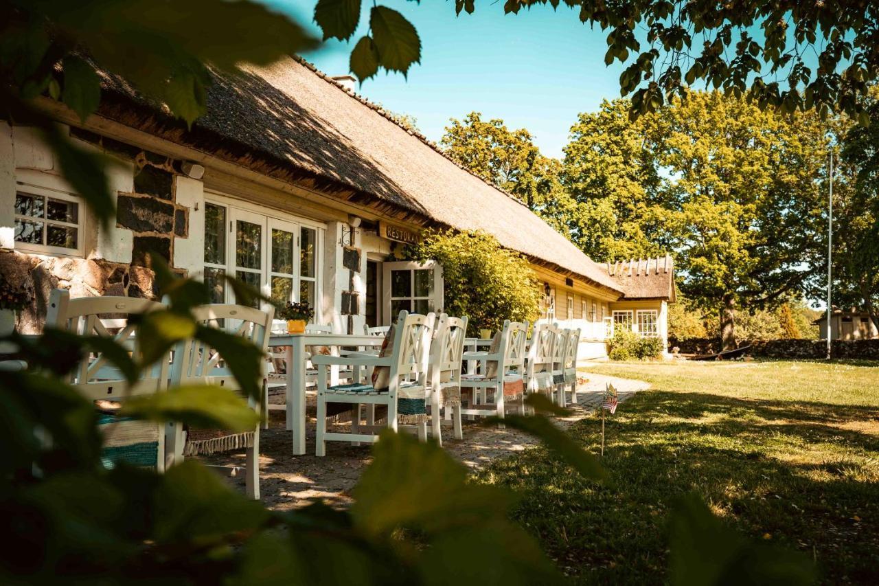 Vanatoa Taluhotell Koguva Exterior foto